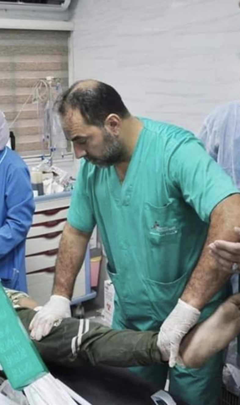 Dr. Mohammed Obeid, orthopedisch chirurg bij Artsen Zonder Grenzen, wordt al meer dan 600 dagen in Israël vastgehouden, onder moeilijke omstandigheden en zonder enig contact met zijn familie.