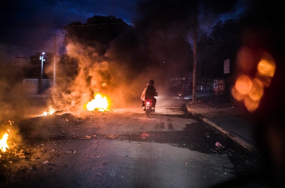 chaos in port-au-prince