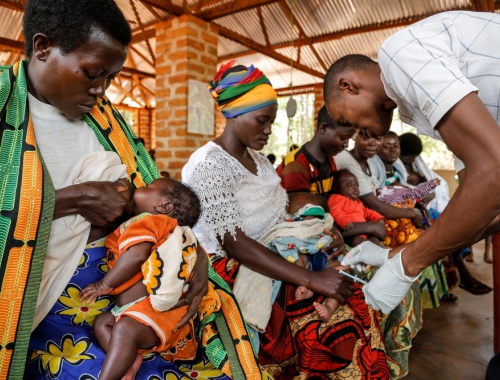 Des personnes burundais réfugiées en Tanzanie © Louise Annaud /MSF. Tanzanie, 2016.