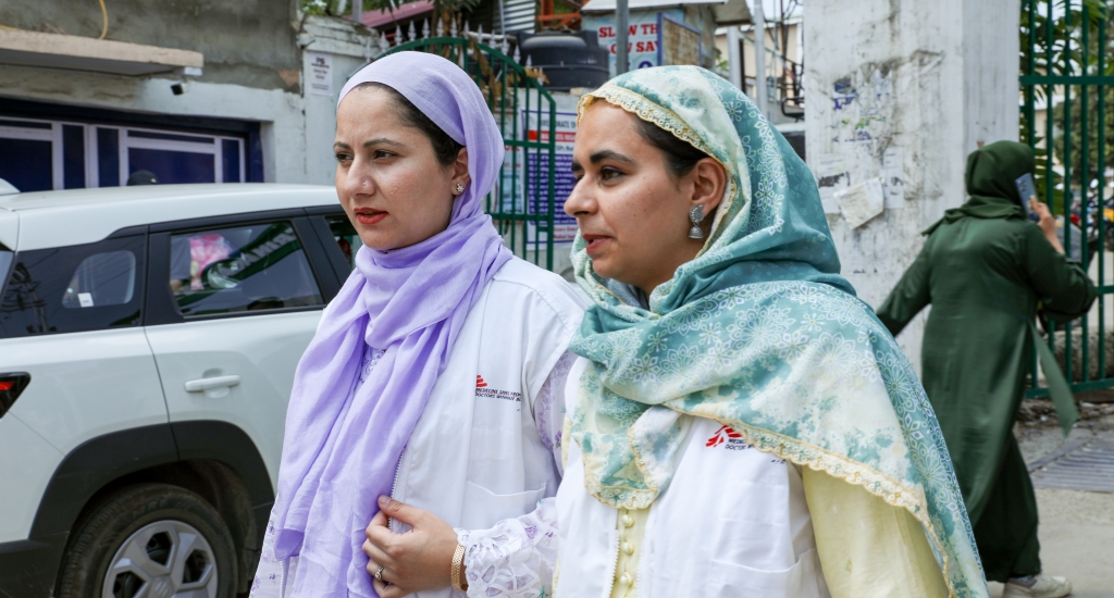 2 msf employees walking