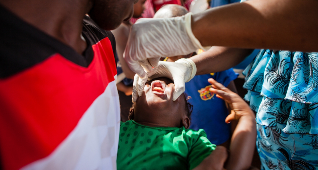 Artsen Zonder Grenzen vaccineert tegen mazelen in Conakry, Guinée.